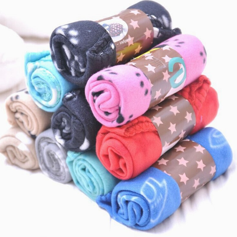 Lovely Pet Dogs Cats Bed Mat Blanket Soft Winter Warm Fleece Paw Print Design Pet Puppy Bed Sofa Pet Product Cushion Cover Towel